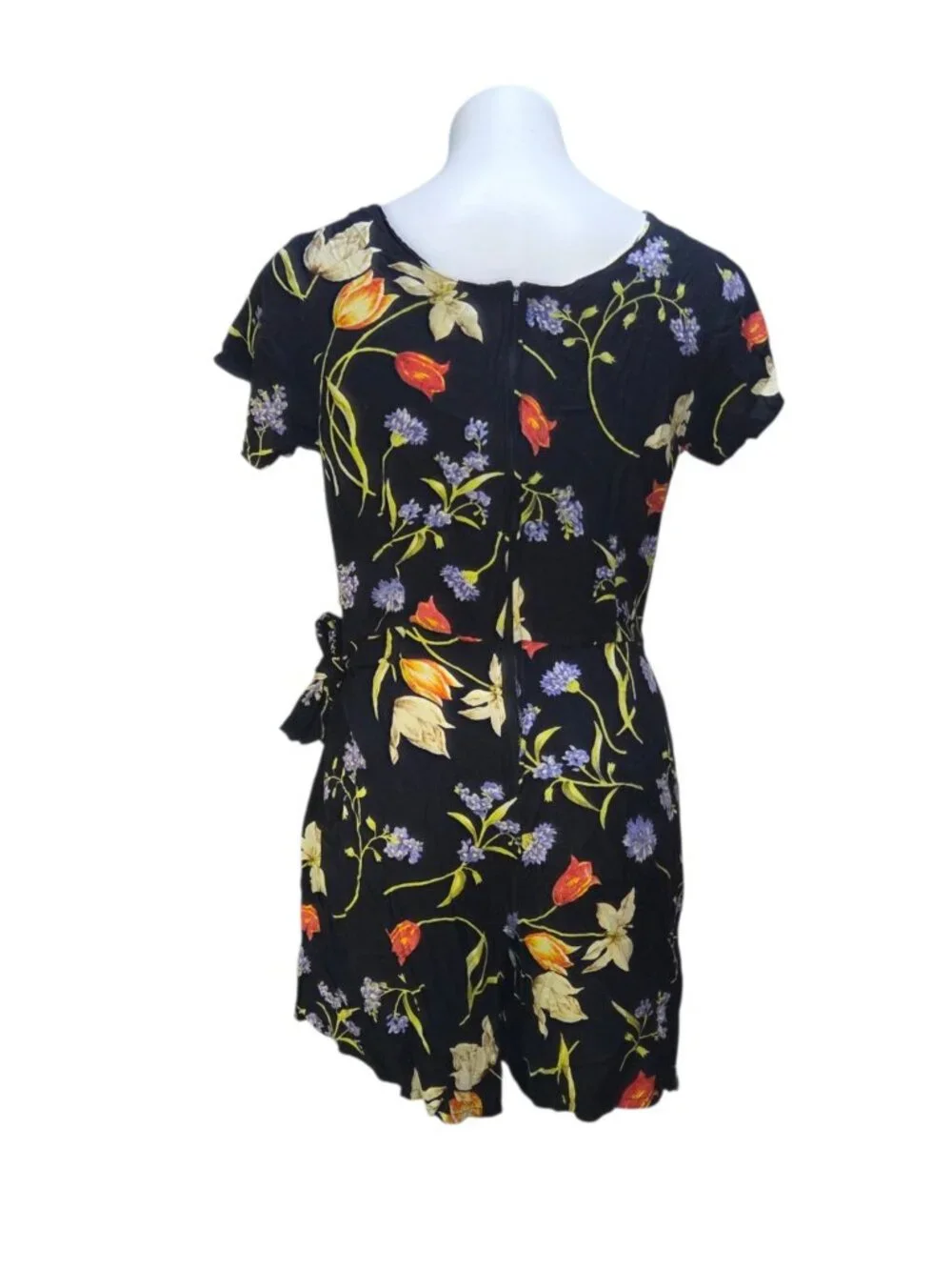 Vintage In Style Romper Playsuit Skort Shorts Wrap Size Medium 90s